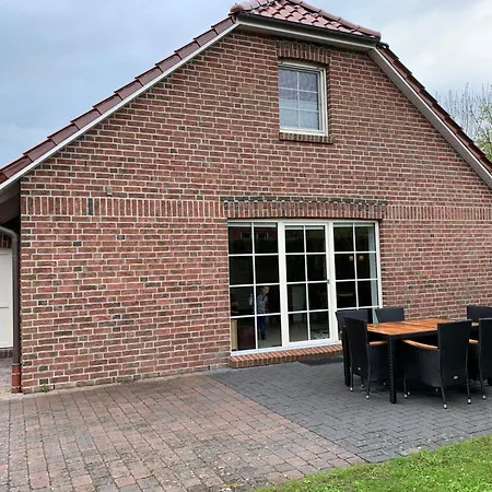 Vakantiehuis Neuhaus Deichperle By Interhome